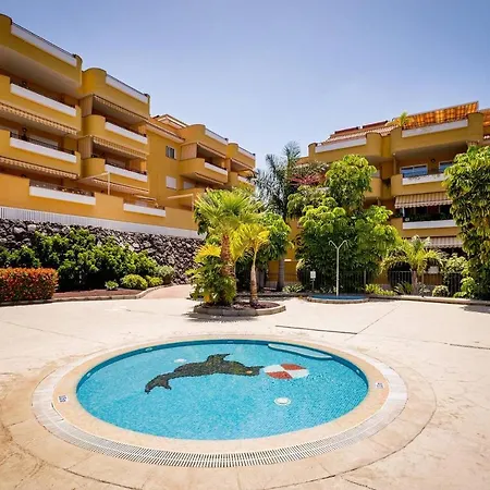 Spectacular Parking Sun Deck Puerto de Santiago (Tenerife)